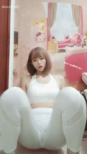 快手精品 人气气质女神 like娟 6月最新无内抖臀抖胯 图 04