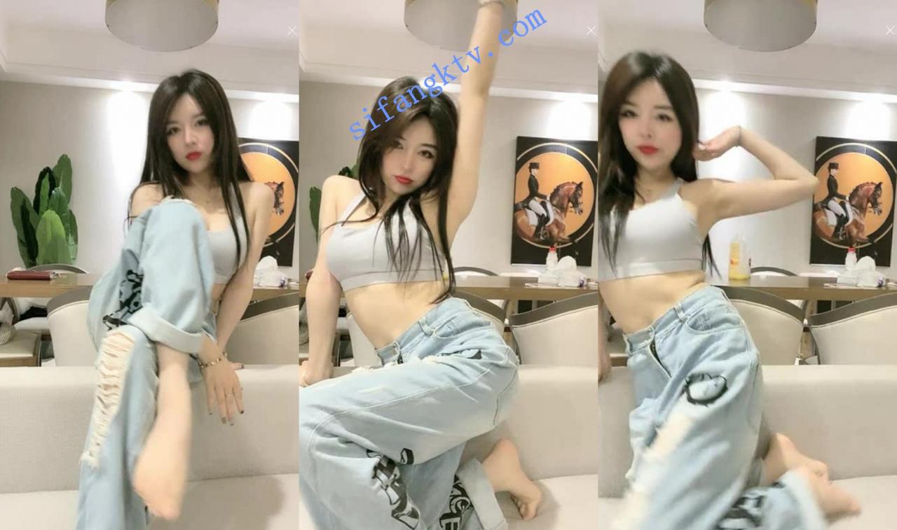 高颜值胸模学生妹 小雅小雅 酒后发骚 极品美乳秀出诱惑 图 01