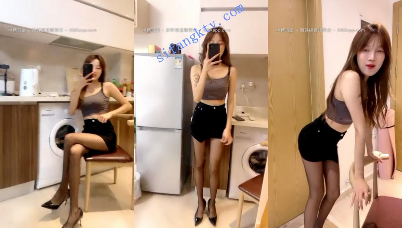 高颜值女神 LL 大长腿黑丝诱惑 道具抽插抠逼自慰喷水 图 04