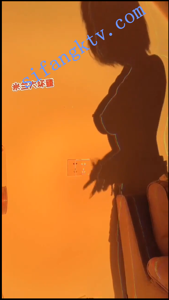 巨乳网红 米兰大坏蛋最新洗澡真空福利 图 09