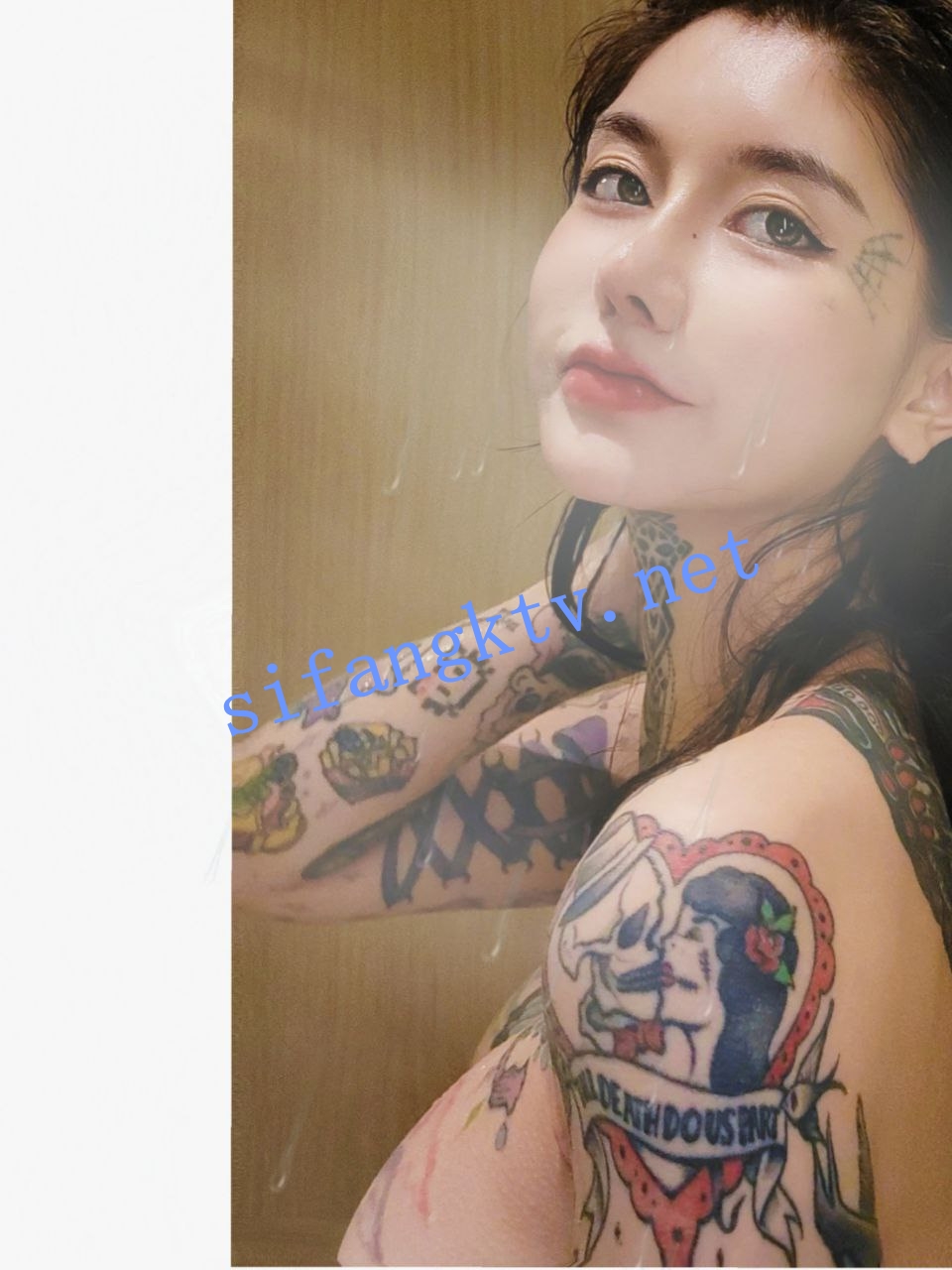 颜值巅峰白富美 Sexy chloe 龙猫夫妇 高价付费群最新福利 图 03