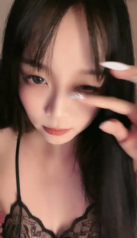 ❤♡哇~性欲飙升~大平台尤物来袭~ 菲菲baby 脱光光~自慰 图 01