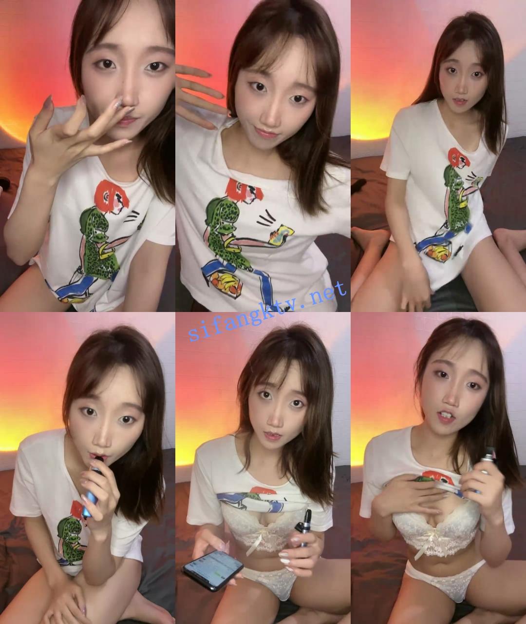 新人刚下海☸校花级女神 草莓吃不饱 首次全裸扣穴自慰 图 01