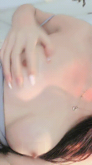 绿播女神下海!尺度首次突破~ 丸子 诱惑漏B!害我狂撸管 图 03