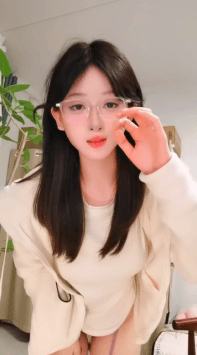 ♆ 反差女大学生 超级纯! 极品学妹~肛塞~道具自慰~喷水! 图 01
