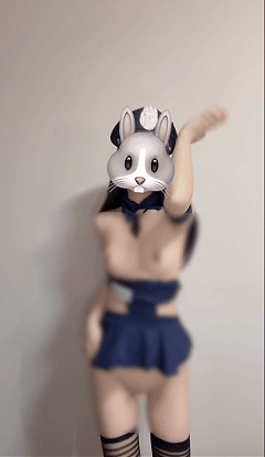 推特极品反差萌妹 小粉喵 真金定制裸舞动感可爱宅舞美翻了【38V】【1.43G】