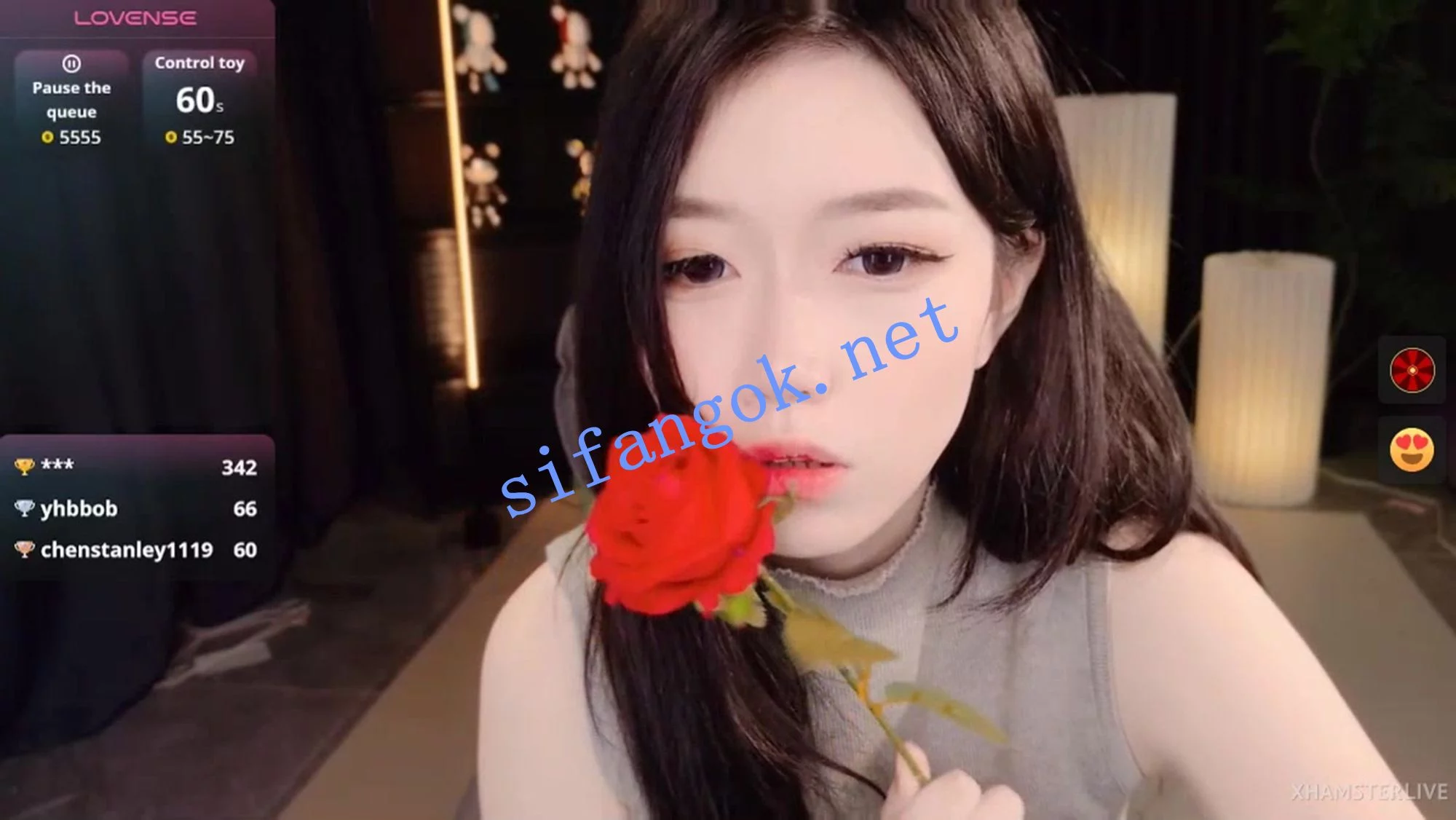❤❤❤ST花一样的美女~ wanoubaobao 新人太漂亮了,疯狂撸管 图 01