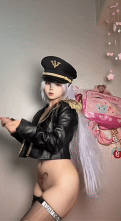 推特极品萝莉 小瑜酱/幼犬 2026会员合集 裸舞嫩穴自插外露出 图 06